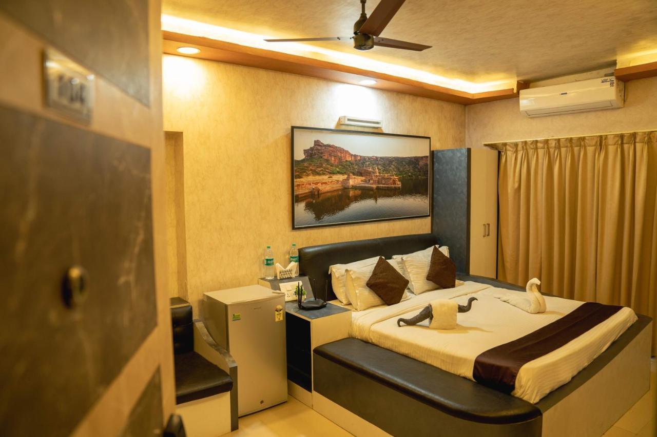 Fabhotel Seasons Suites - Jp Nagar Bangalore Phòng bức ảnh